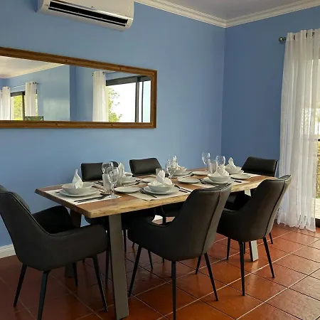 Villa Quinta Ananas Pineapple Farm *