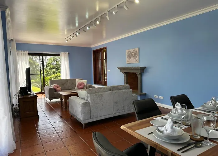 Villa Quinta Ananas Pineapple Farm *