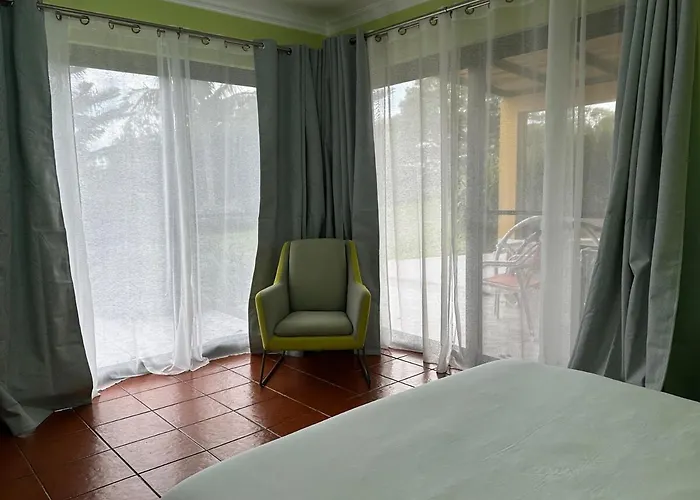 Quinta Ananas Pineapple Farm *